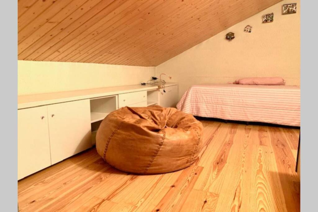 Atico En Biescas Con Piscina, Chimenea Y Garaje Apartment Екстериор снимка